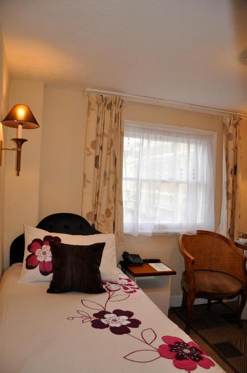 Adelaide House Hotel Luton  Cameră foto